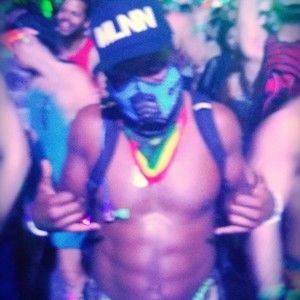 Meet your Posher, Leroy